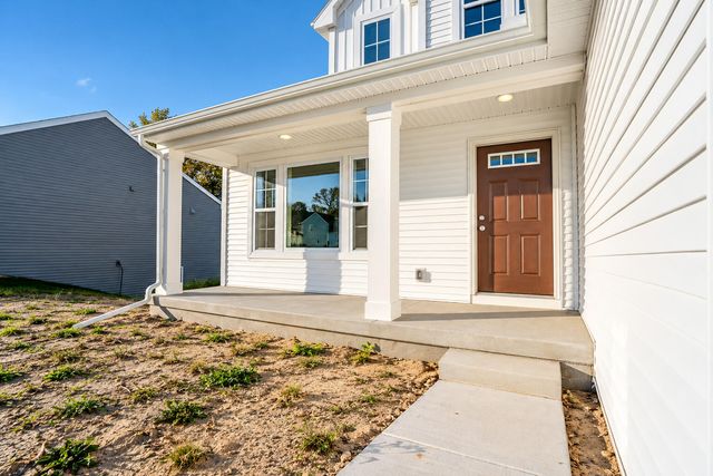5555 Mammoth Drive SE, Caledonia, MI 49316
