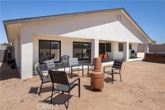 3848 Ruidosa Avenue, Yucca Valley, CA 92284