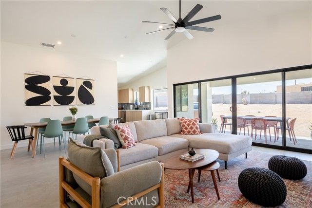 3848 Ruidosa Avenue, Yucca Valley, CA 92284