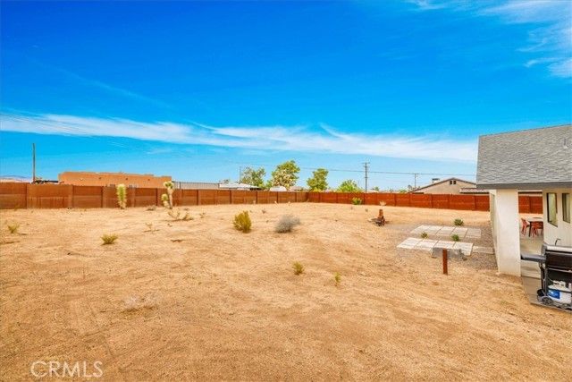 3848 Ruidosa Avenue, Yucca Valley, CA 92284