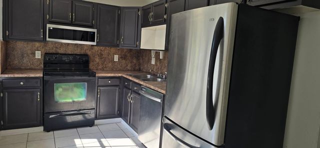 3581 NW 104, Coral Springs, FL 33065