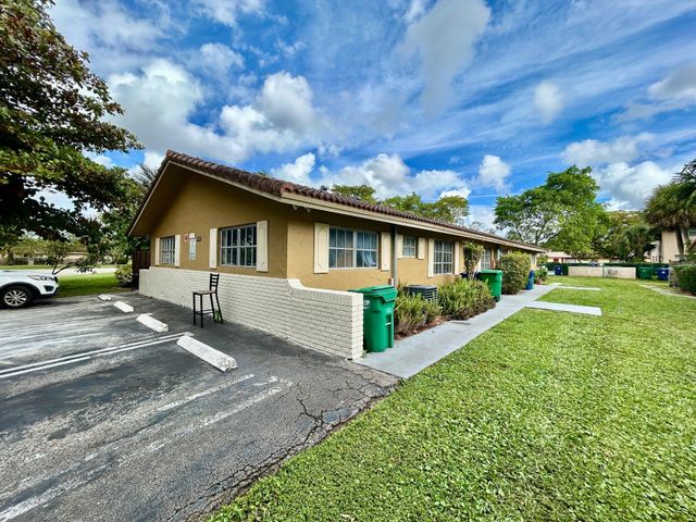 3581 NW 104, Coral Springs, FL 33065