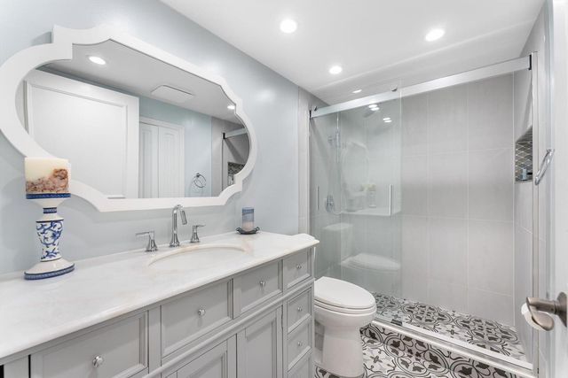 6420 Boca Del Mar Drive 201, Boca Raton, FL 33433