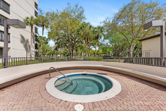 6420 Boca Del Mar Drive 201, Boca Raton, FL 33433