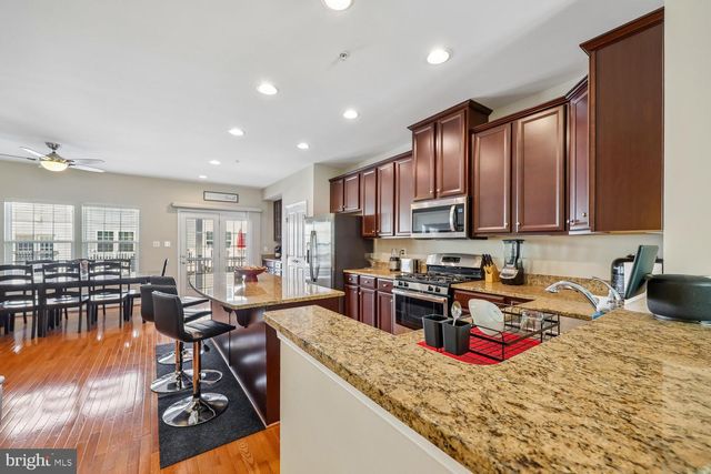 11672 EMERALD DR, Clarksburg, MD 20871