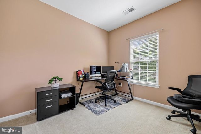 11672 EMERALD DR, Clarksburg, MD 20871