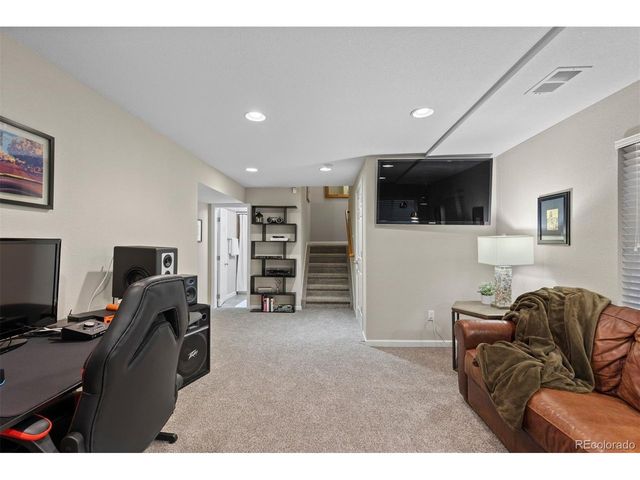 64 S Rosemary St, Denver, CO 80230