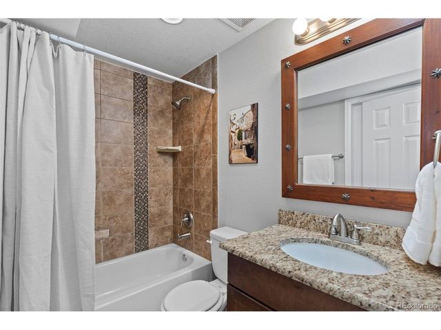 64 S Rosemary St, Denver, CO 80230