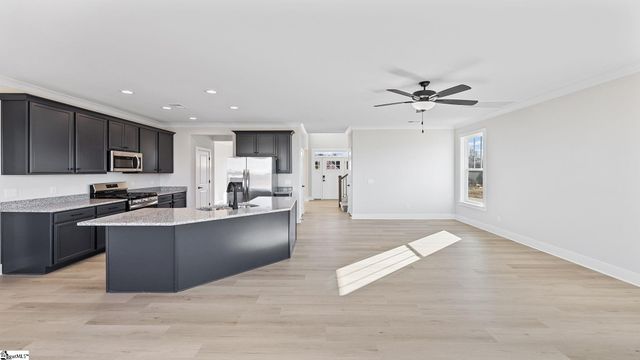 512 Broad Creek Court, Seneca, SC 29678