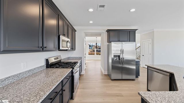 512 Broad Creek Court, Seneca, SC 29678