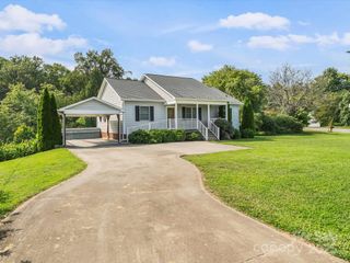 602 Enola Road, Morganton, NC 28655
