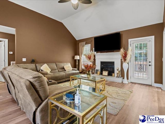 1826 Wax Myrtle Dr, Florence, SC 29501