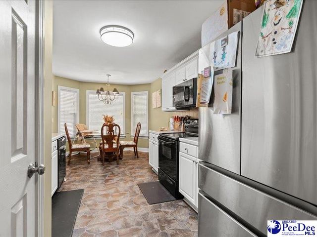 1826 Wax Myrtle Dr, Florence, SC 29501