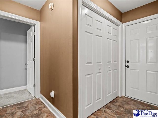 1826 Wax Myrtle Dr, Florence, SC 29501