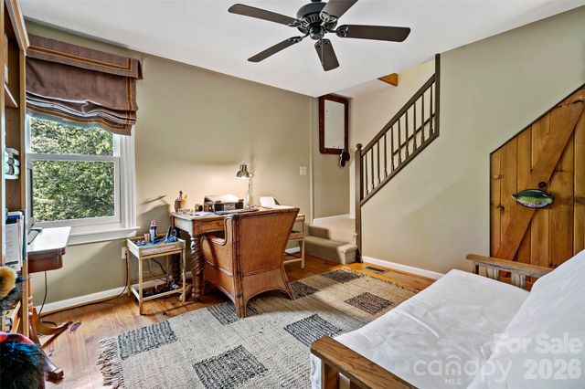 1795 Mckenzie Way N 505, Old Fort, NC 28762