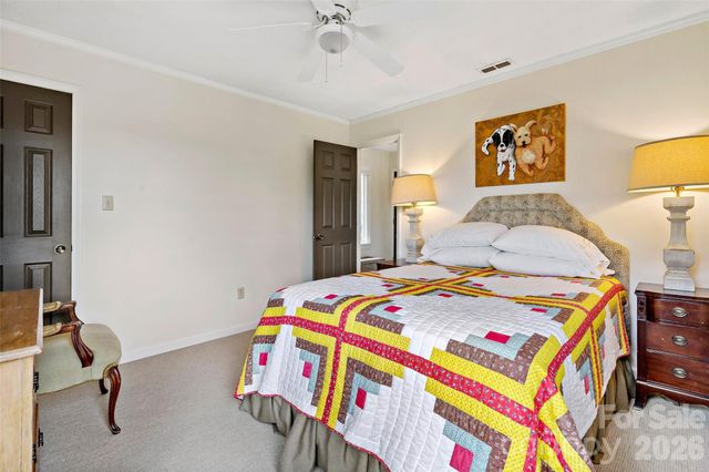 1795 Mckenzie Way N 505, Old Fort, NC 28762