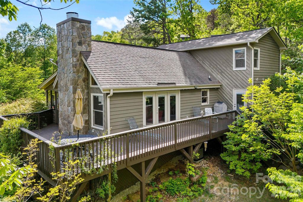 1795 Mckenzie Way N 505, Old Fort, NC 28762