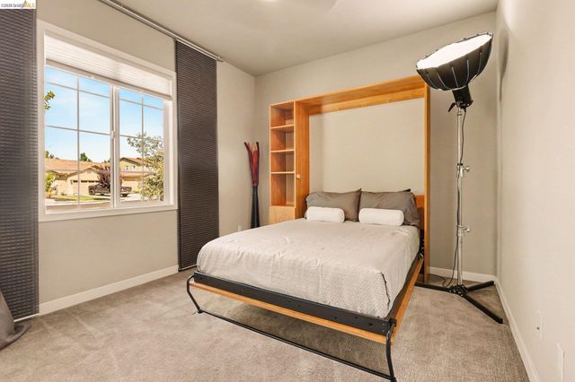 527 Peyton Ct, Oakley, CA 94561