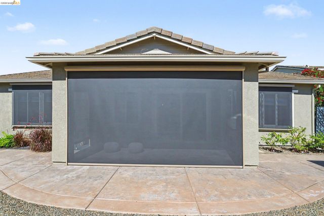 527 Peyton Ct, Oakley, CA 94561