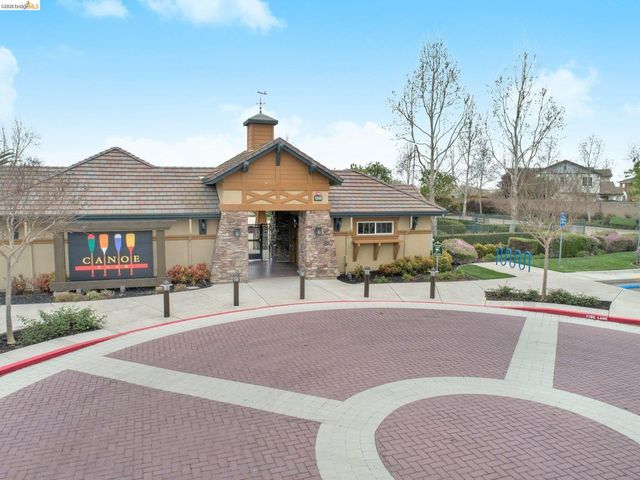 527 Peyton Ct, Oakley, CA 94561