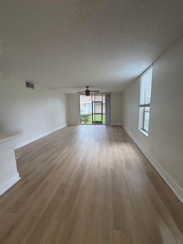 7175 Orange Drive 118h, Davie, FL 33314