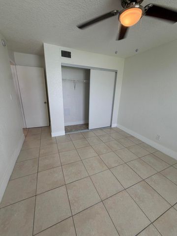 7175 Orange Drive 118h, Davie, FL 33314