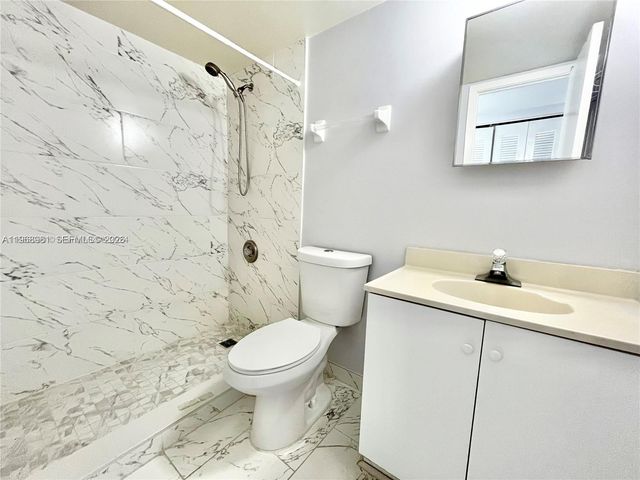 10350 SW 220th 239, Cutler Bay, FL 33190