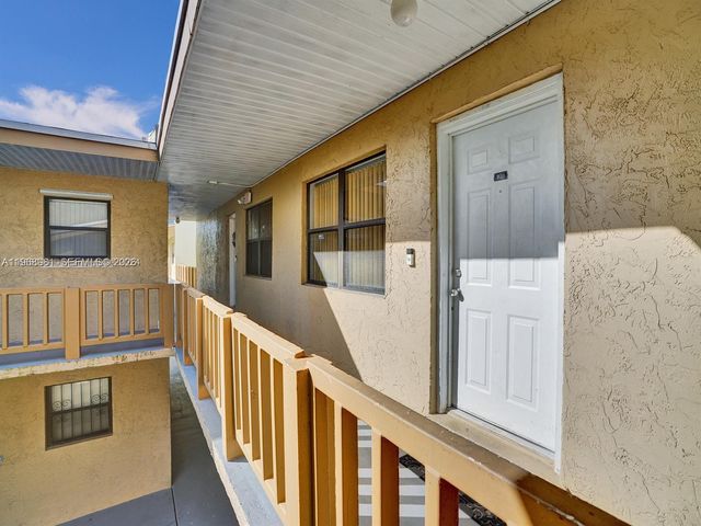 10350 SW 220th 239, Cutler Bay, FL 33190