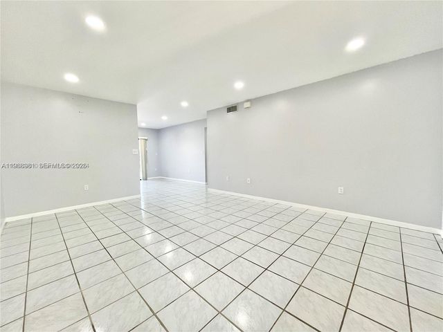 10350 SW 220th 239, Cutler Bay, FL 33190