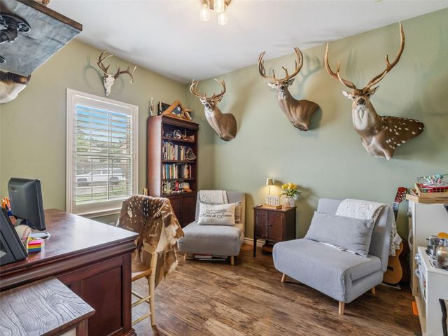 860 Fair LN, New Braunfels, TX 78130