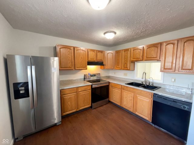 8610 Zephyr Drive, Indianapolis, IN 46217