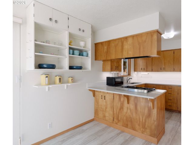 14285 Sw 114TH Ave, Tigard, OR 97224