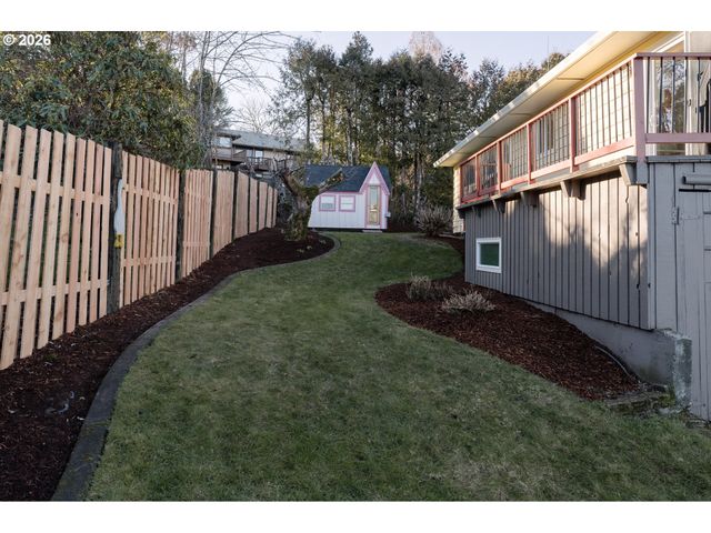 14285 Sw 114TH Ave, Tigard, OR 97224