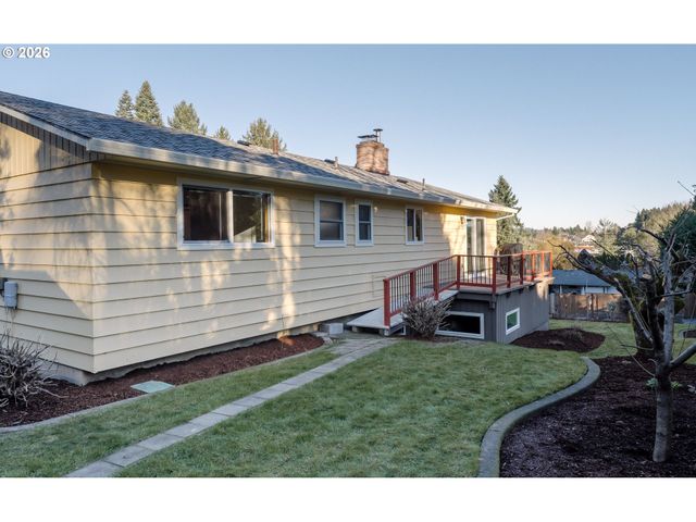 14285 Sw 114TH Ave, Tigard, OR 97224