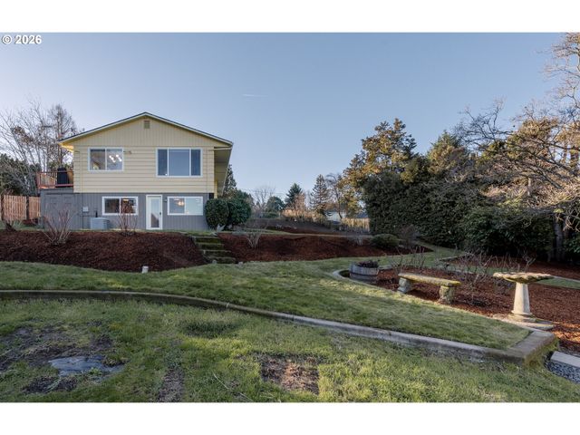 14285 Sw 114TH Ave, Tigard, OR 97224