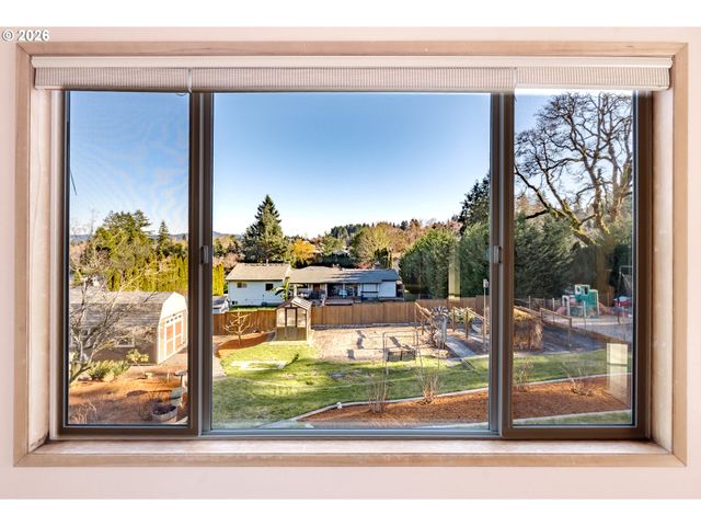 14285 Sw 114TH Ave, Tigard, OR 97224