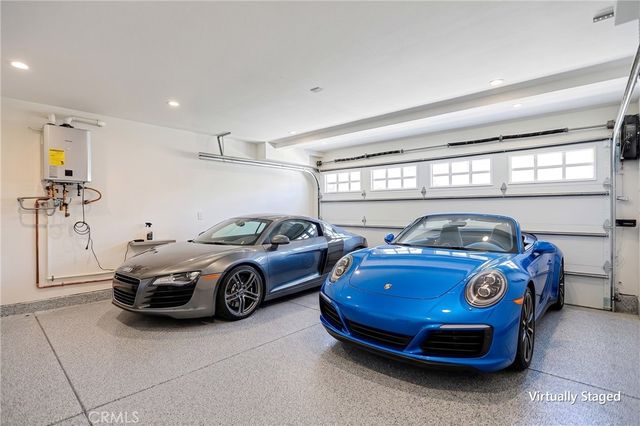 111 9th, Huntington Beach, CA 92648