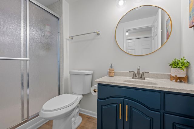 161 E Stone Avenue, Lake Forest, IL 60045