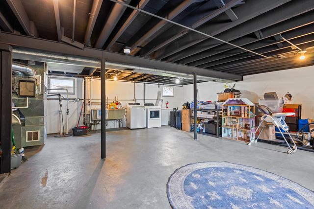 161 E Stone Avenue, Lake Forest, IL 60045