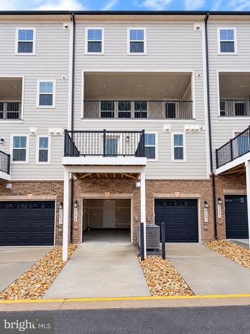 42639 DARALA DR, Ashburn, VA 20147