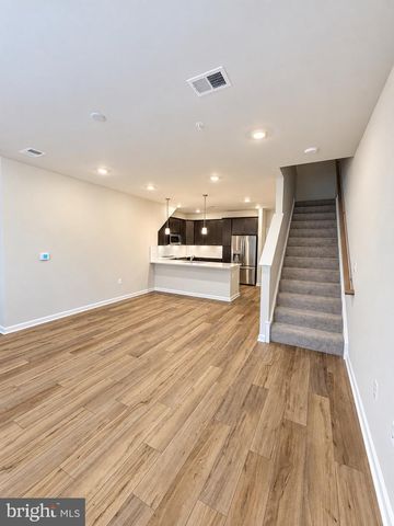 42639 DARALA DR, Ashburn, VA 20147