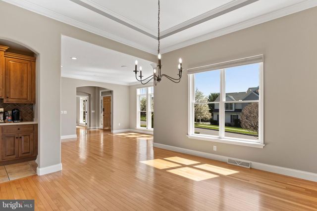 3710 FALKSTONE DR, Mechanicsburg, PA 17050