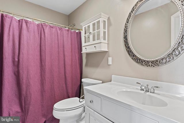 3710 FALKSTONE DR, Mechanicsburg, PA 17050