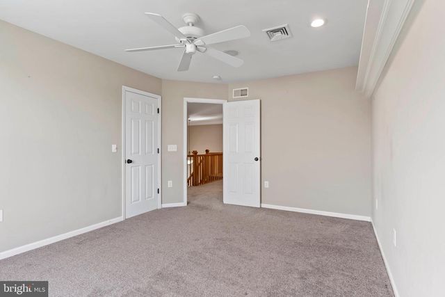 3710 FALKSTONE DR, Mechanicsburg, PA 17050