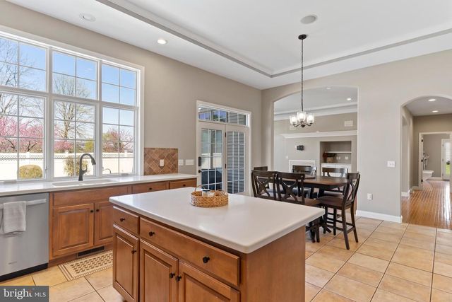 3710 FALKSTONE DR, Mechanicsburg, PA 17050