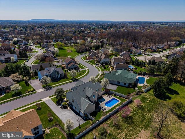 3710 FALKSTONE DR, Mechanicsburg, PA 17050