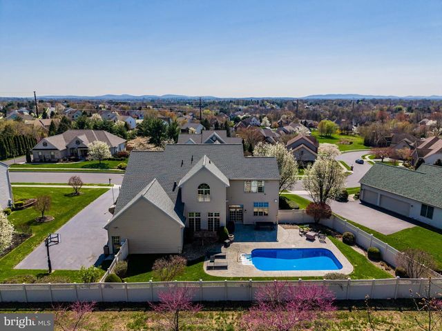 3710 FALKSTONE DR, Mechanicsburg, PA 17050