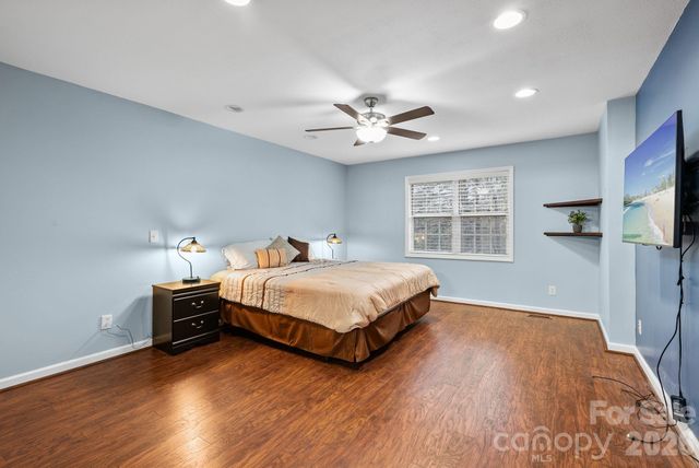 100 Thistle Knoll Court, Asheville, NC 28803