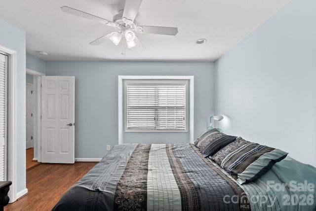 100 Thistle Knoll Court, Asheville, NC 28803