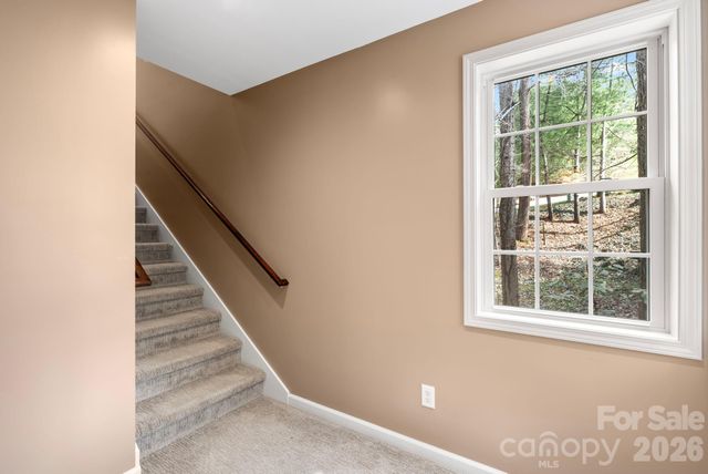 100 Thistle Knoll Court, Asheville, NC 28803